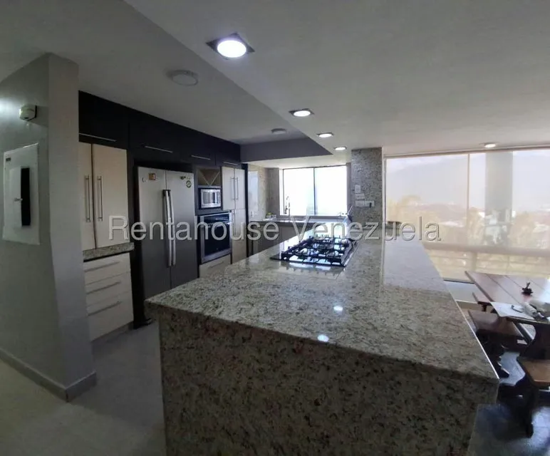 Apartamento (1 Nivel) en Alquiler en Solar del Hatillo, Distrito Metropolitano - 25