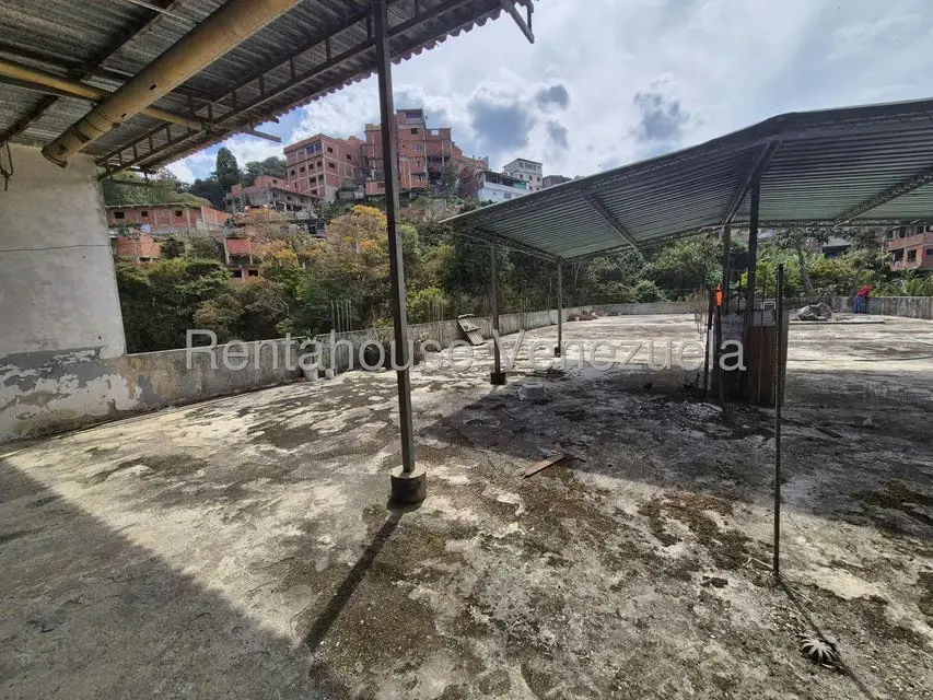 Edificio en Venta en El Junquito, Distrito Metropolitano - 19