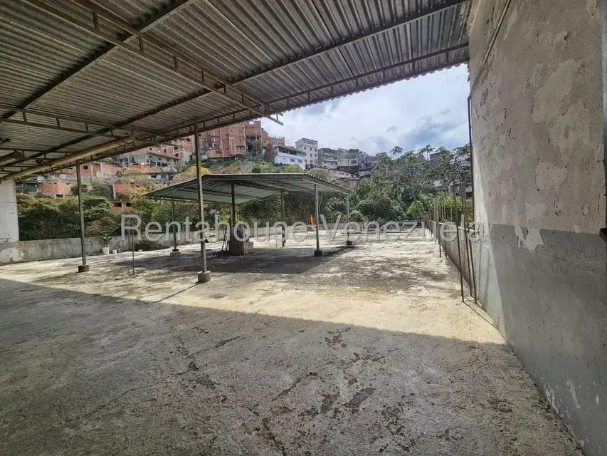 Edificio en Venta en El Junquito, Distrito Metropolitano - 25