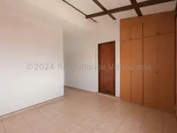 View 32