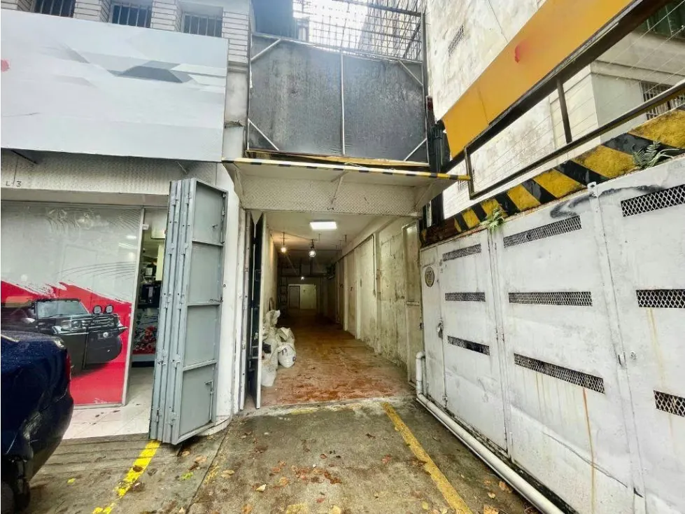 Alquilo casa comercial a nivel de calle 730m2 San Bernardino 8385 - 12