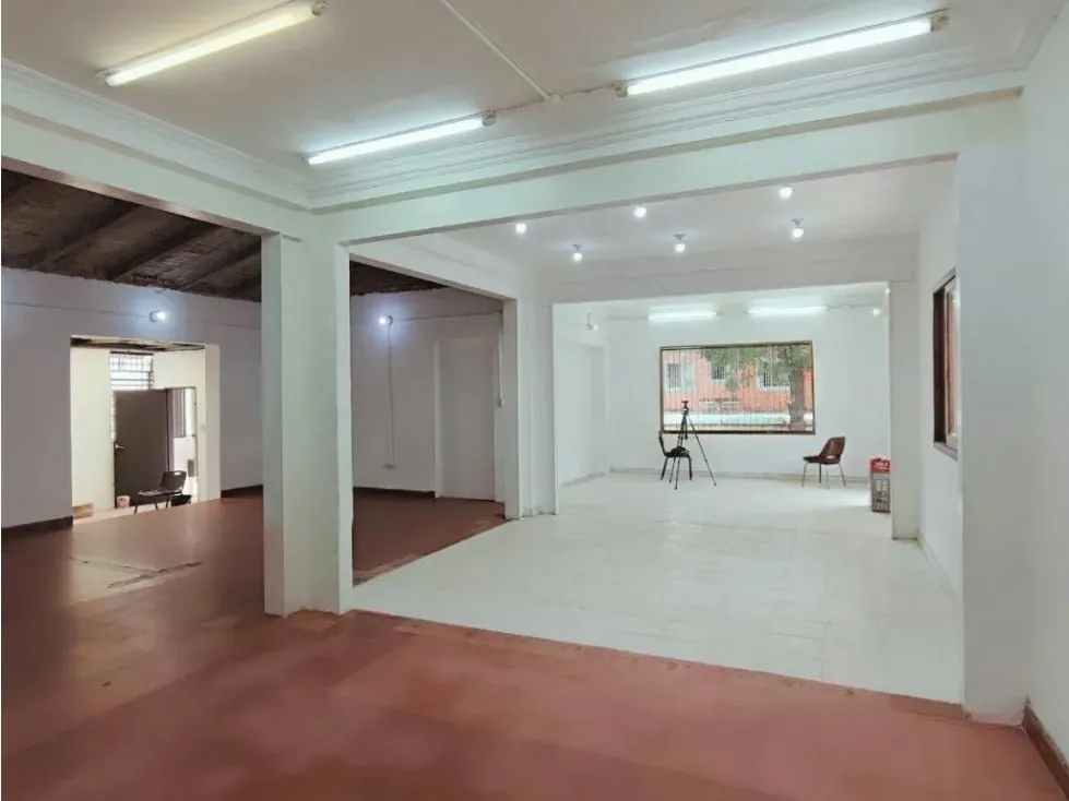 Alquilo casa comercial a nivel de calle 730m2 San Bernardino 8385 - 4