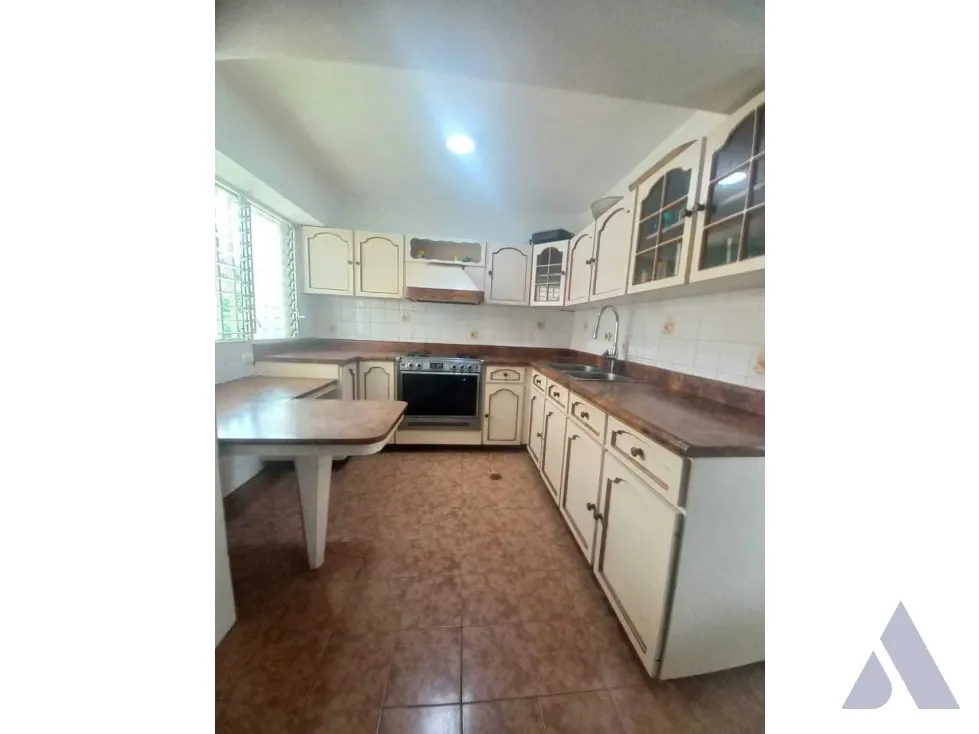 Vendo apartamento 107m2 La Urbina 3410 - 8