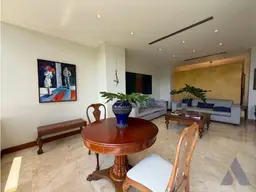 Vista 24