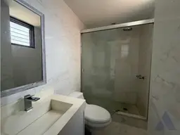 Vista 63