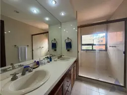 Vista 67