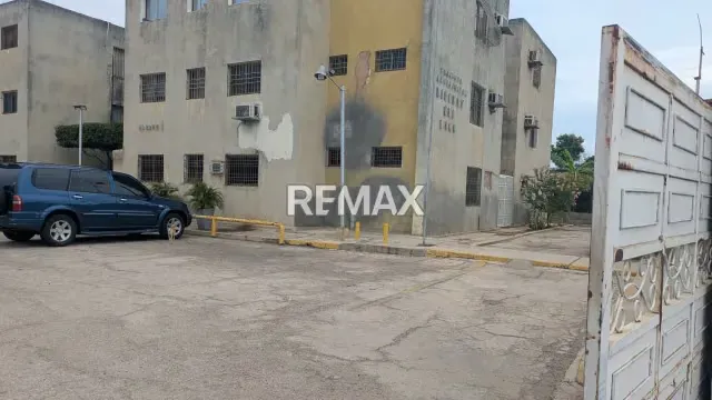 Amplio Apto en Venta Conj.Resd.Riberas del lago San Francisco zulia - 3