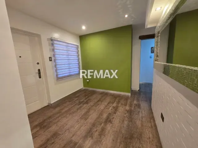 Casa ampliada, moderna y lista para mudarse - 2