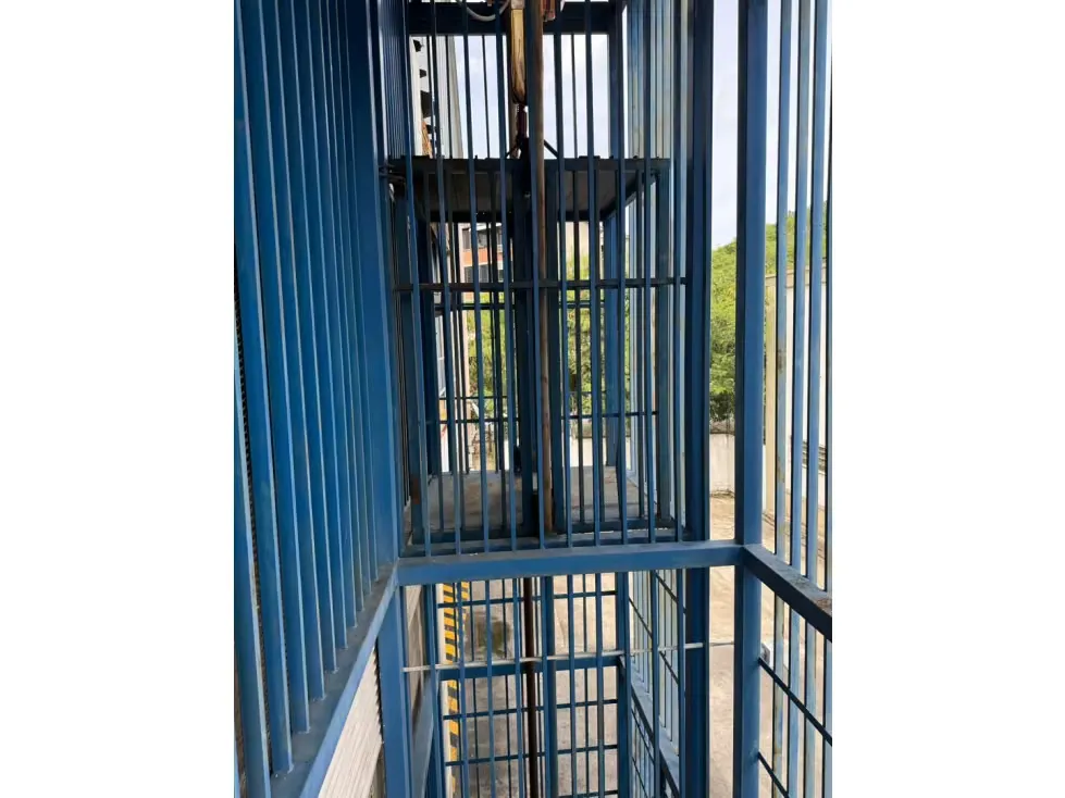 Se alquila Galpon 2.200m² Guarenas - 4
