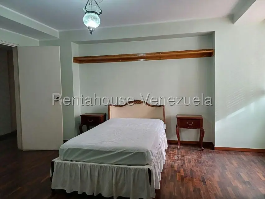 Apartamento (1 Nivel) en Venta en Las Mercedes, Distrito Metropolitano - 50