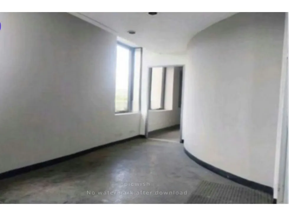 Se Alquila Excelente Oficina de 360 m2 en la Torre Humboldt. - 7