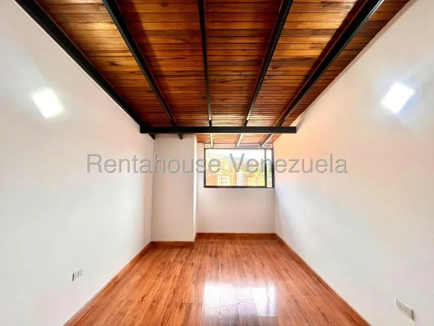 Apartamento (1 Nivel) en Venta en Colinas de La Tahona, Distrito Metropolitano - 17