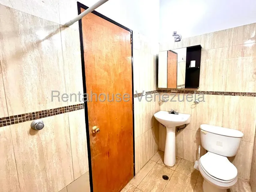 Apartamento (1 Nivel) en Venta en Colinas de La Tahona, Distrito Metropolitano - 19