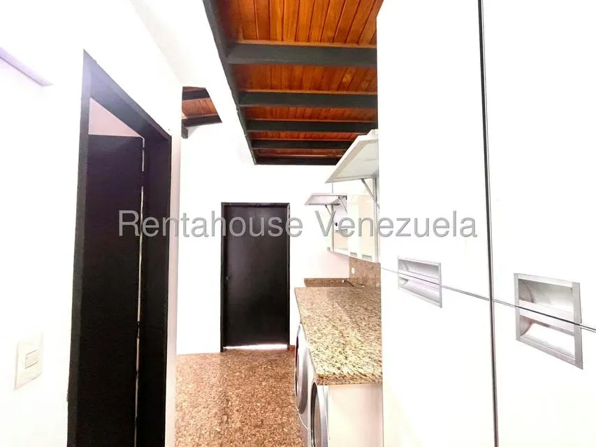 Apartamento (1 Nivel) en Venta en Colinas de La Tahona, Distrito Metropolitano - 22
