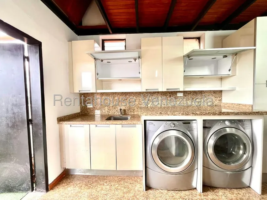 Apartamento (1 Nivel) en Venta en Colinas de La Tahona, Distrito Metropolitano - 24
