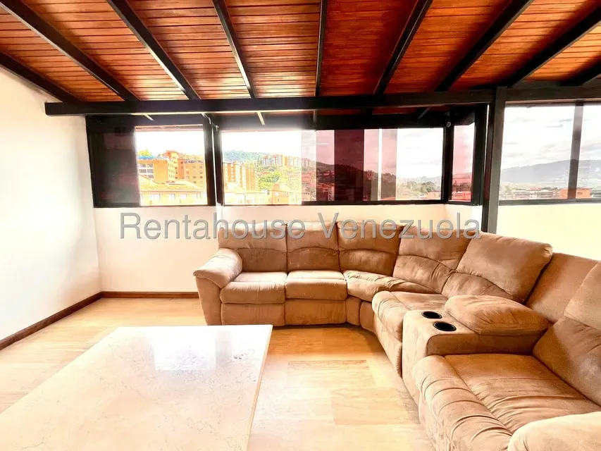 Apartamento (1 Nivel) en Venta en Colinas de La Tahona, Distrito Metropolitano - 4