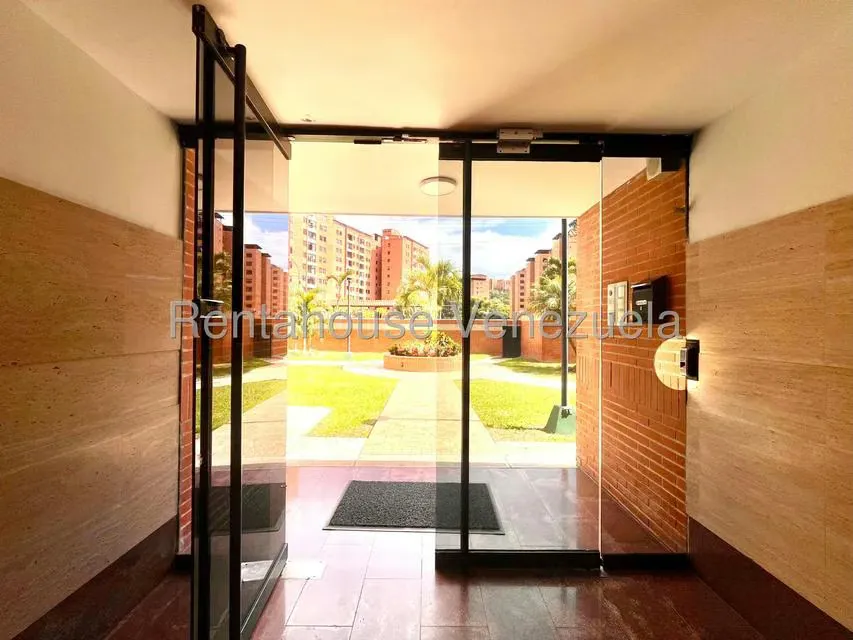 Apartamento (1 Nivel) en Venta en Colinas de La Tahona, Distrito Metropolitano - 33