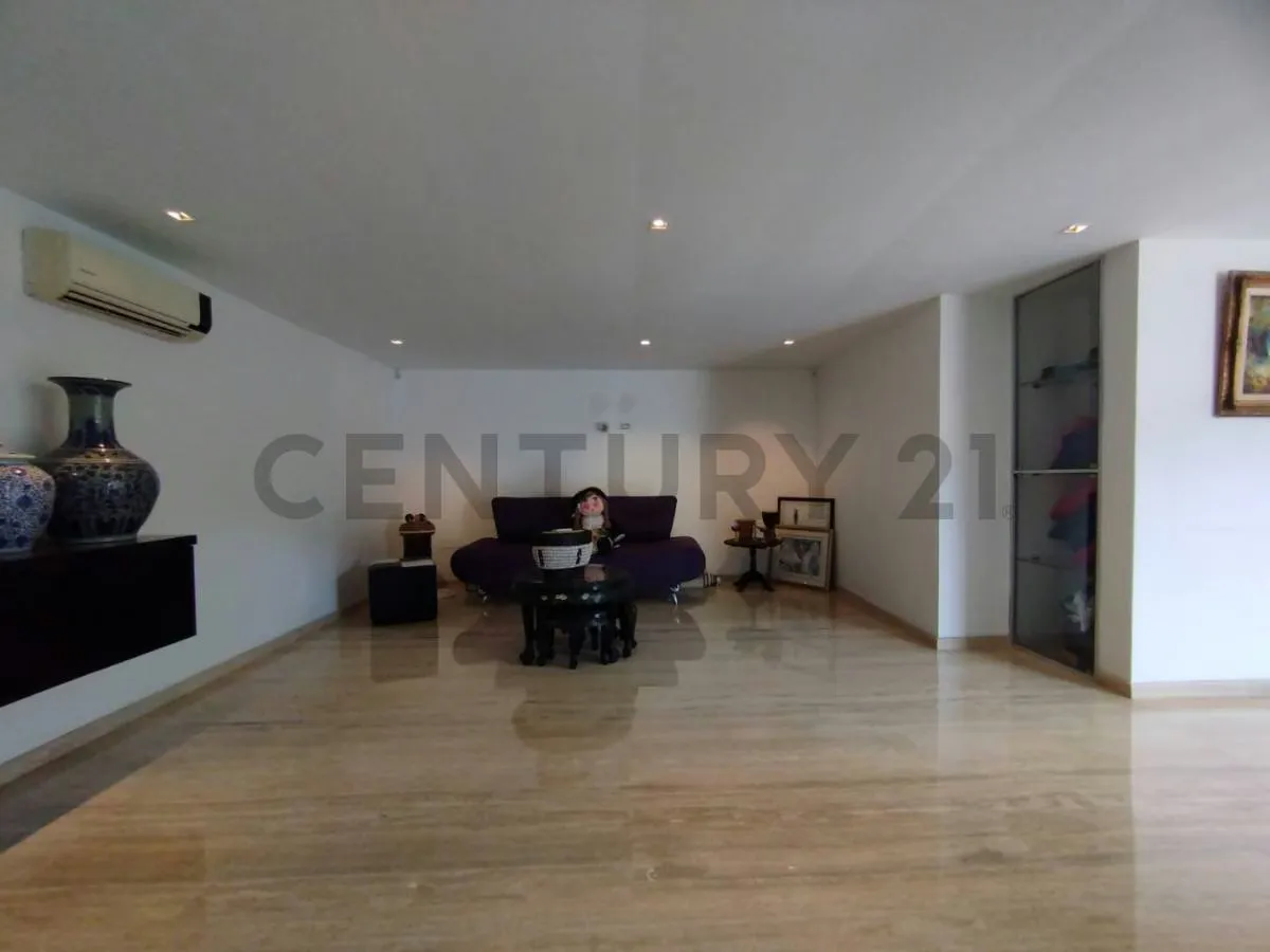 Exclusivo PH Remodelado en Alquiler Urb. El Encantado. El Hatillo - 5