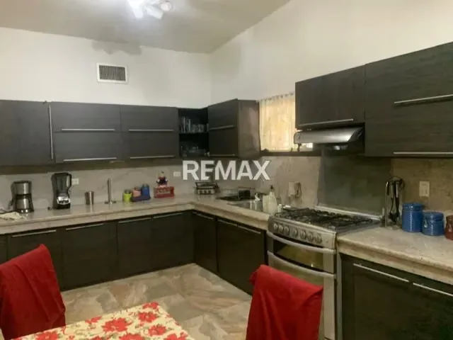 CASA-QUINTA EN VENTA URB. CANTA CLARO - 12