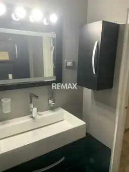 View 10