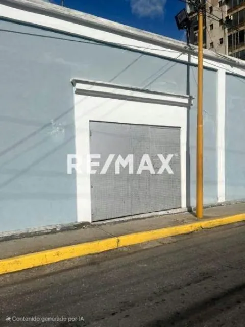 Alquiler de Local de 54 mts a pie de calle diagonal a torre empresarial