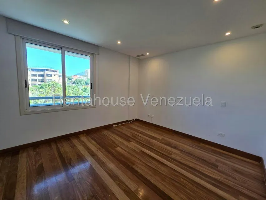 Apartamento (1 Nivel) en Venta en Los Palos Grandes, Distrito Metropolitano - 18