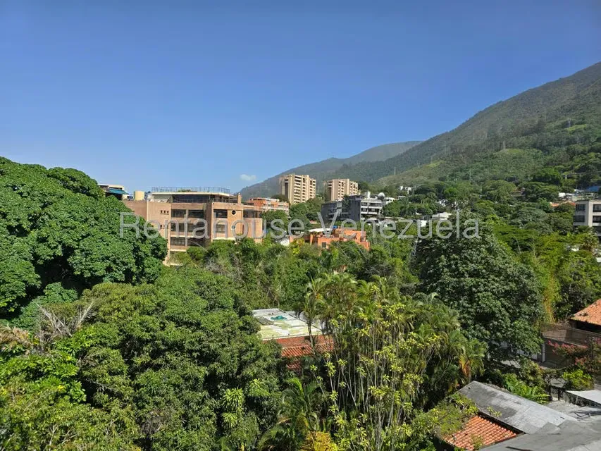 Apartamento (1 Nivel) en Venta en Los Palos Grandes, Distrito Metropolitano - 23