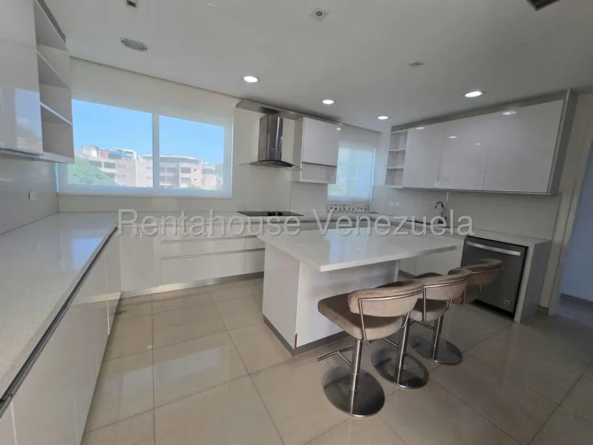 Apartamento (1 Nivel) en Venta en Los Palos Grandes, Distrito Metropolitano - 5