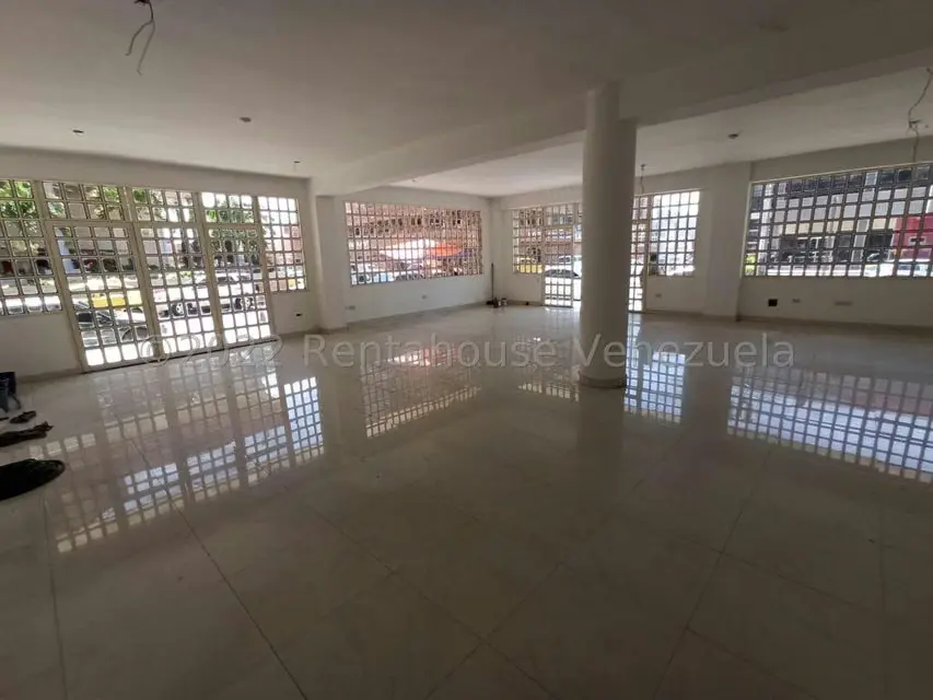 Local Comercial en Alquiler en Avenida Miranda, Aragua - 7