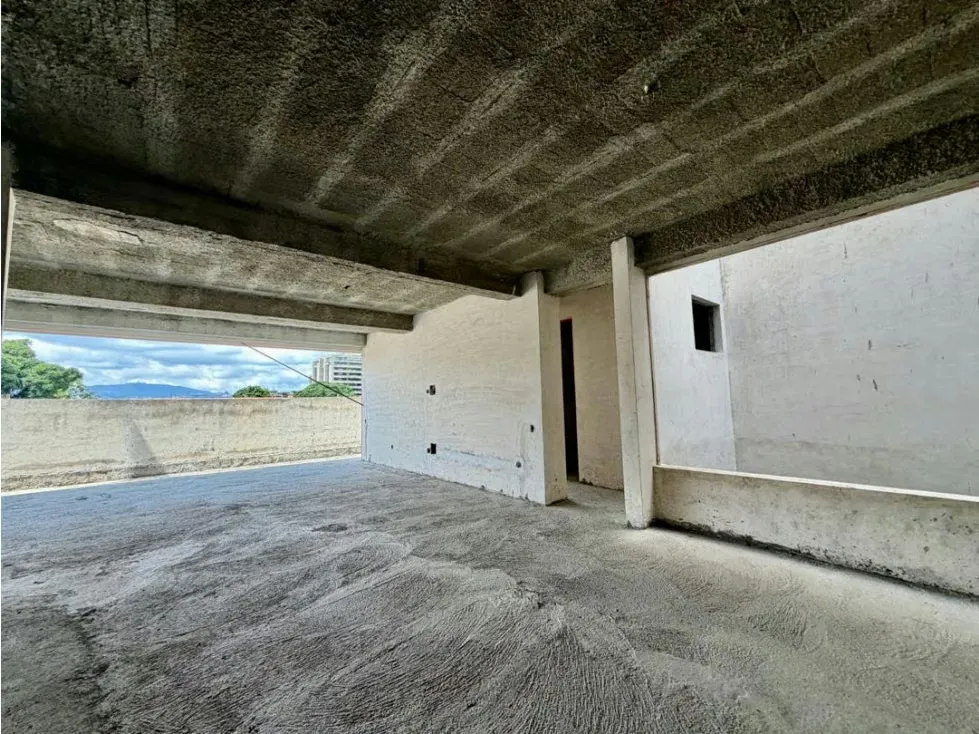 Se vende casa 720m2 3h+s/4p Sebucan - 10