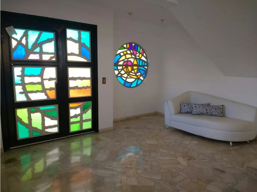 Venta casa Los Naranjos 1041m2 7h/8b/6p - 3