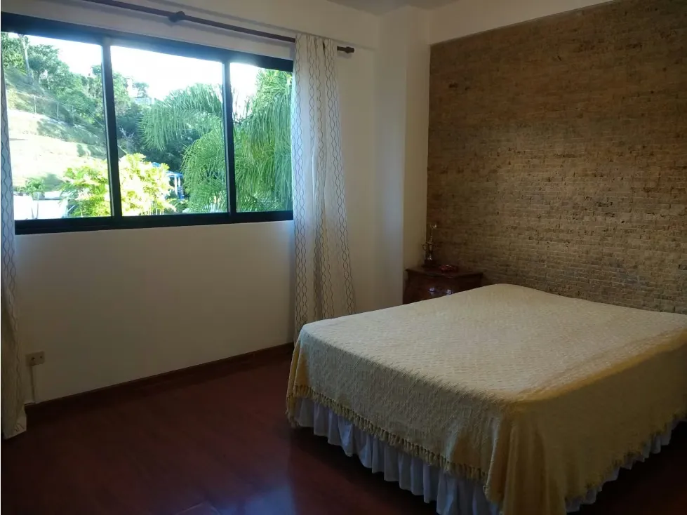 Venta casa Los Naranjos 1041m2 7h/8b/6p - 23