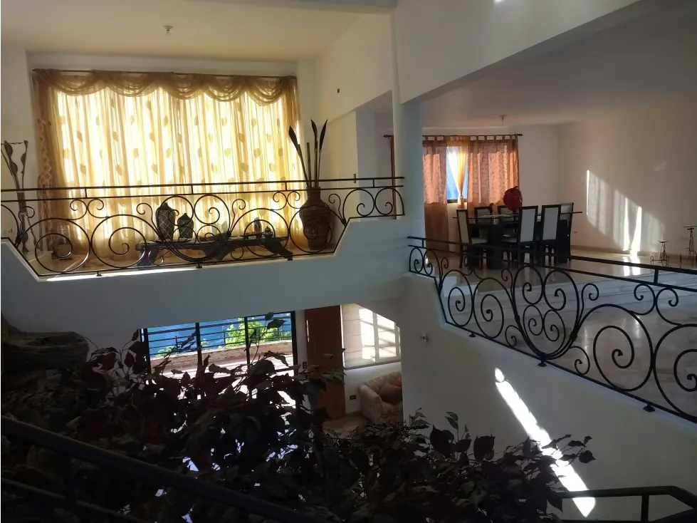 Venta casa Los Naranjos 1041m2 7h/8b/6p - 8
