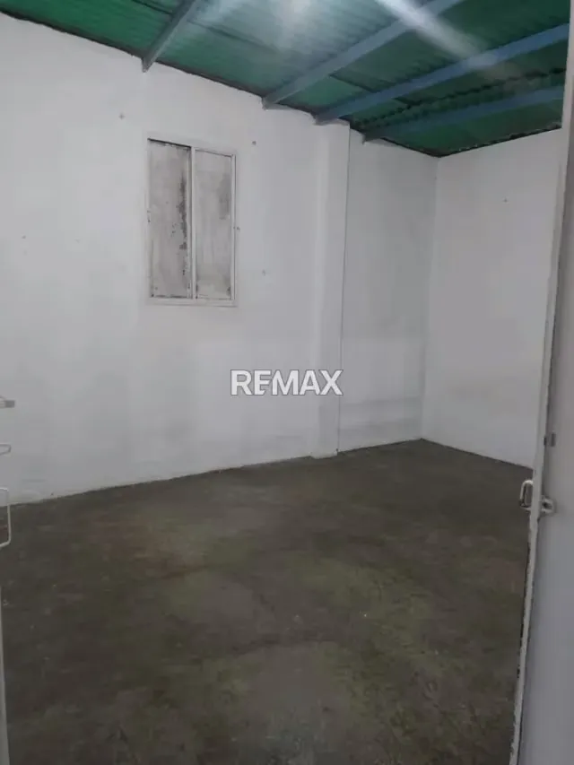 EN VENTA CASA EN EL 23 DE ENERO - 4