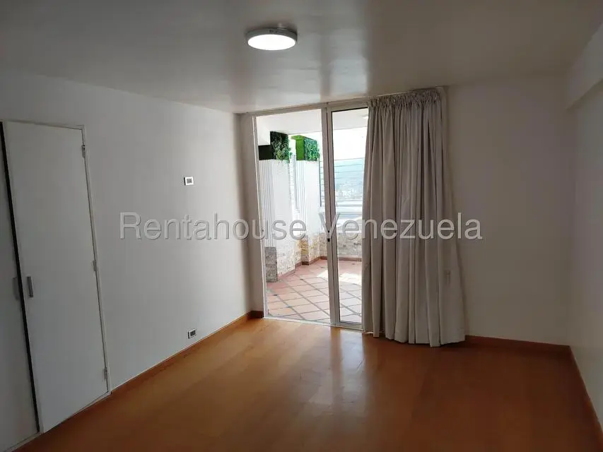 Apartamento (Duplex) en Venta en Sebucan, Distrito Metropolitano - 43