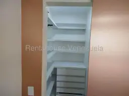 Vista 44
