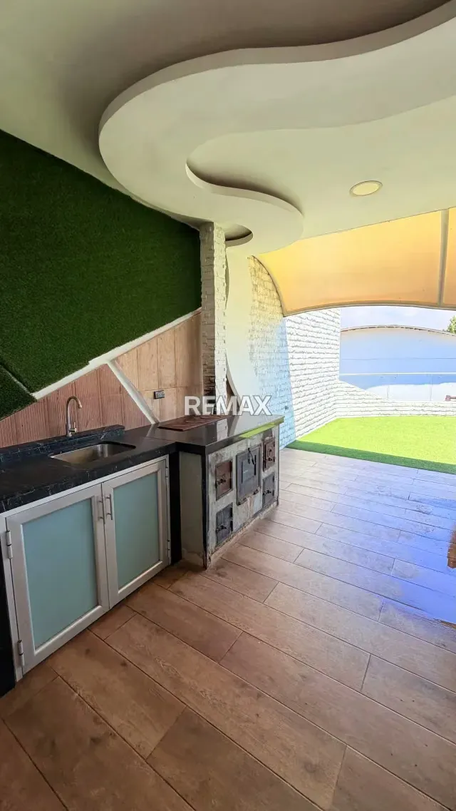 Hermosa Casa en venta familiar o vacacional SAFARI RANH TOCIYITO con piscinas, parque, salón fiesta,cancha deportiva, pozo agua,terraza - 13