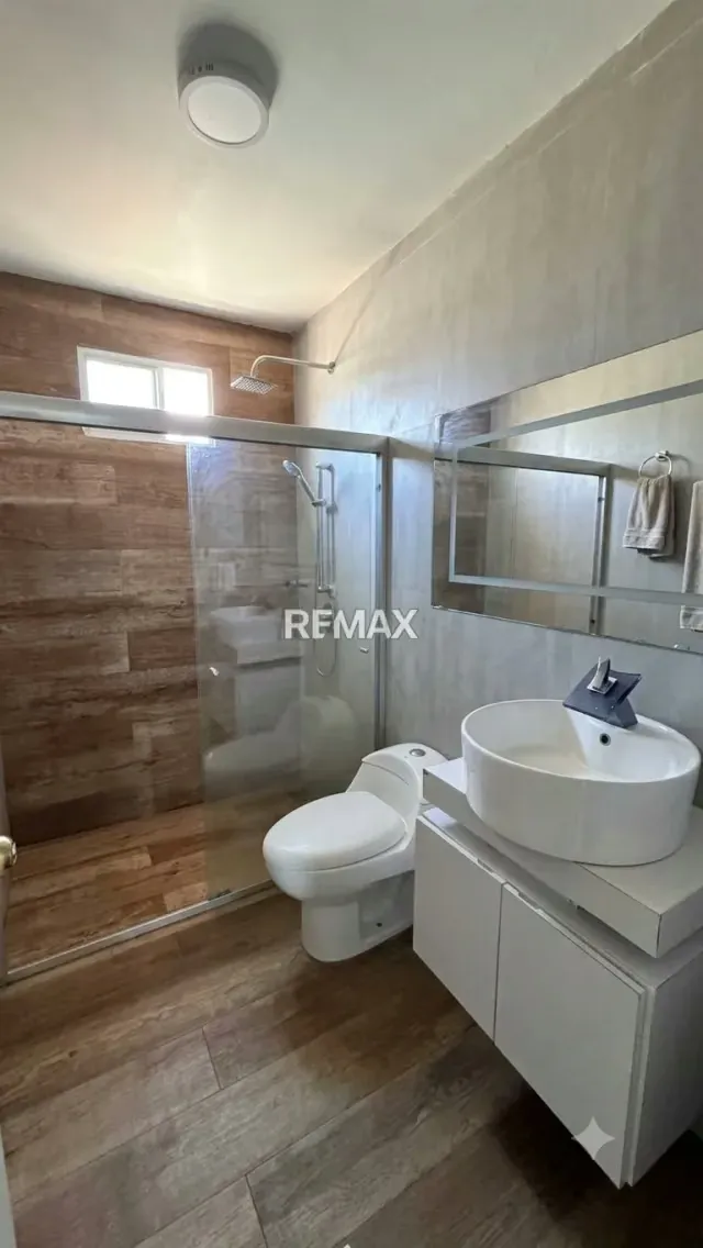 Hermosa Casa en venta familiar o vacacional SAFARI RANH TOCIYITO con piscinas, parque, salón fiesta,cancha deportiva, pozo agua,terraza - 3
