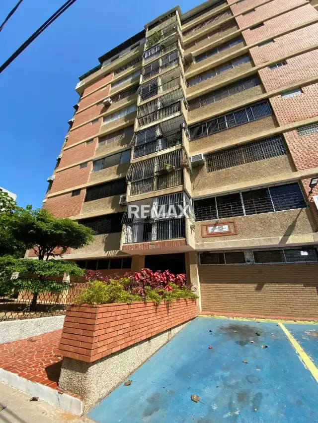 APARTAMENTO EN VENTA EN SECTOR TIERRA NEGRA ZONA NORTE EN MARACAIBO