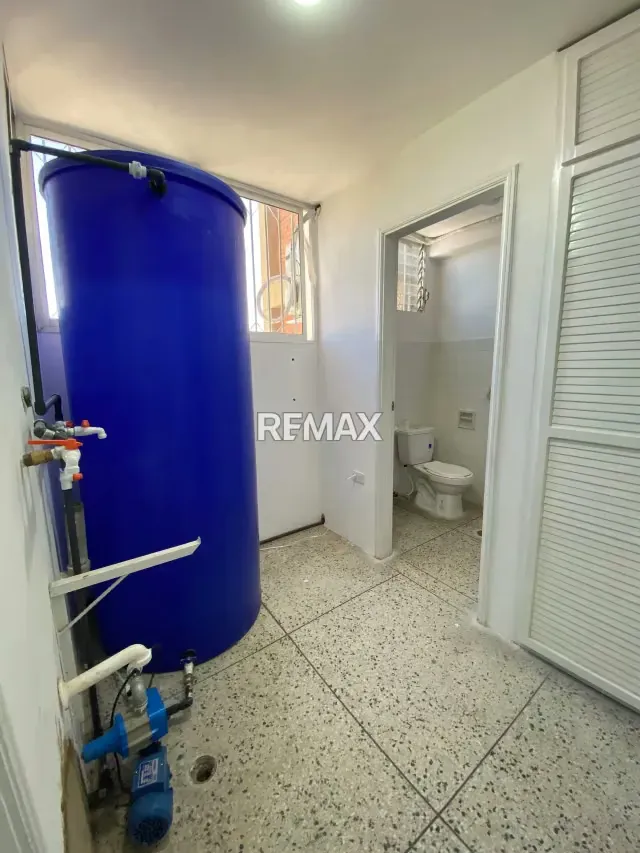 APARTAMENTO EN VENTA EN SECTOR TIERRA NEGRA ZONA NORTE EN MARACAIBO - 9