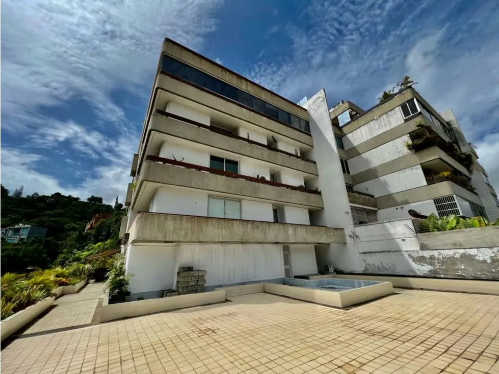 Se vende PB 400m2 + 400m2 terraza 4h+s+e/5B/2p Lomas de las Mercedes - 2