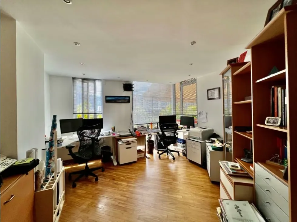 Se vende PB 400m2 + 400m2 terraza 4h+s+e/5B/2p Lomas de las Mercedes - 17