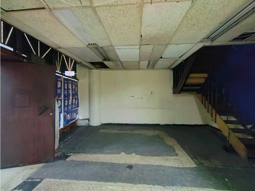 Se vende Local comercial 106m² Pasaje Zingg - 14