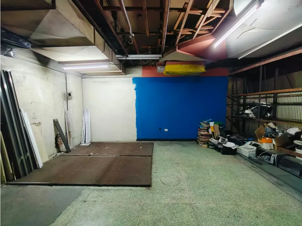Se vende Local comercial 106m² Pasaje Zingg - 8