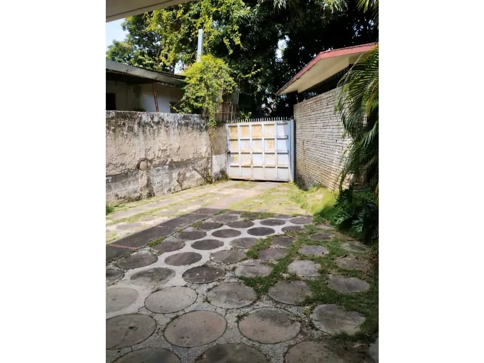 Se vende casa 418m2 San Roman 1020 - 17
