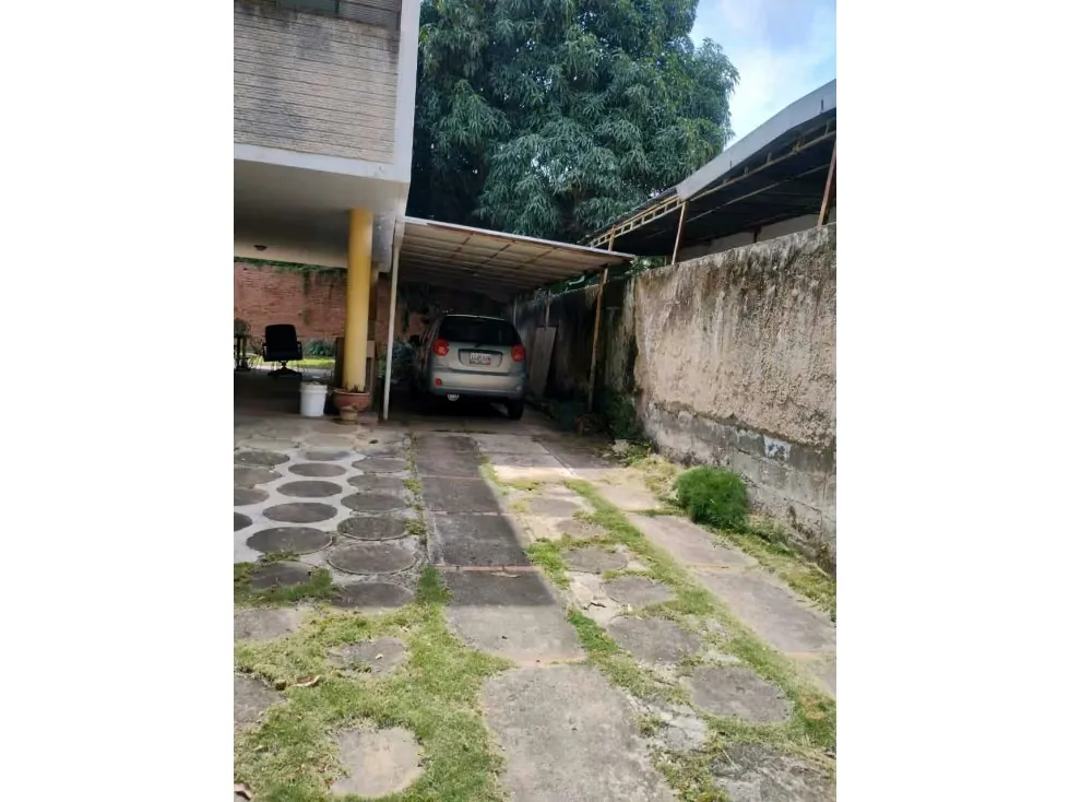 Se vende casa 418m2 San Roman 1020 - 18
