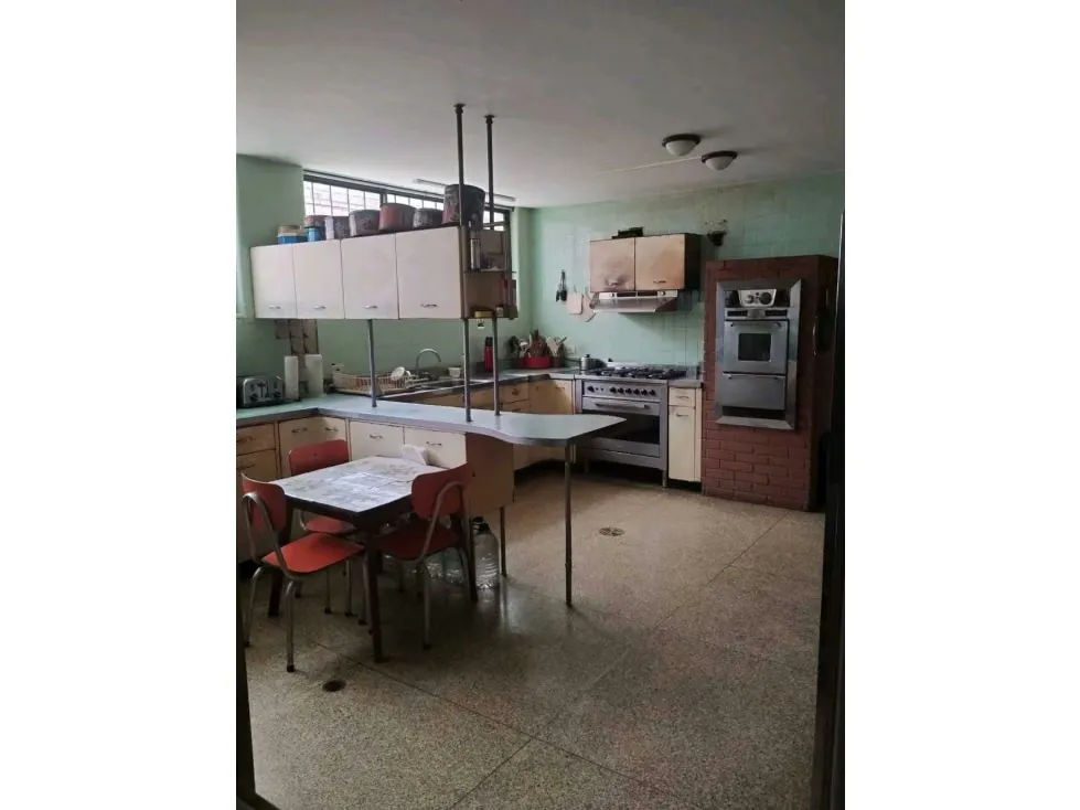 Se vende casa 418m2 San Roman 1020 - 8
