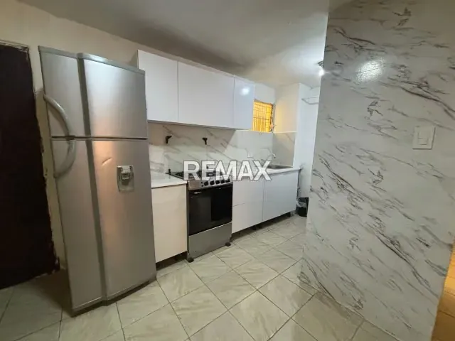 EN VENTA: APARTAMENTO EN RES. RORAIMA – PARAPARAL - 4