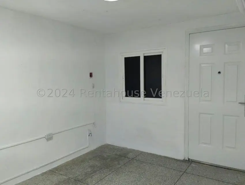 Oficina en Alquiler en Zona Oeste, Lara - 4