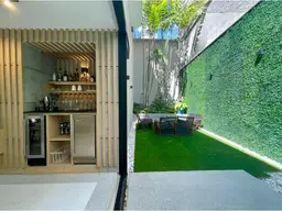 View 6